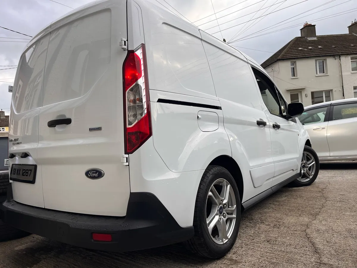 2019 Ford Connect SWB Trend Model - Image 3