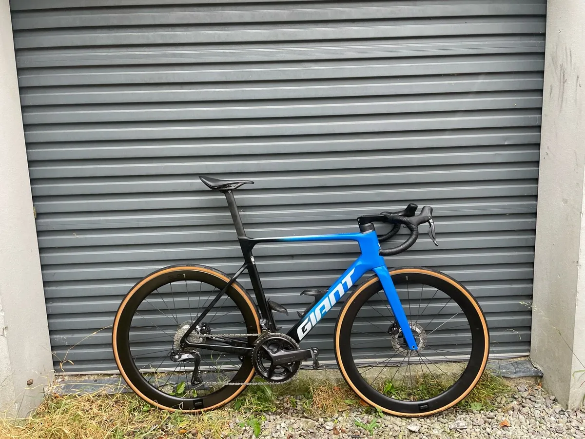 Giant Propel Advanced Pro 0 - Image 1
