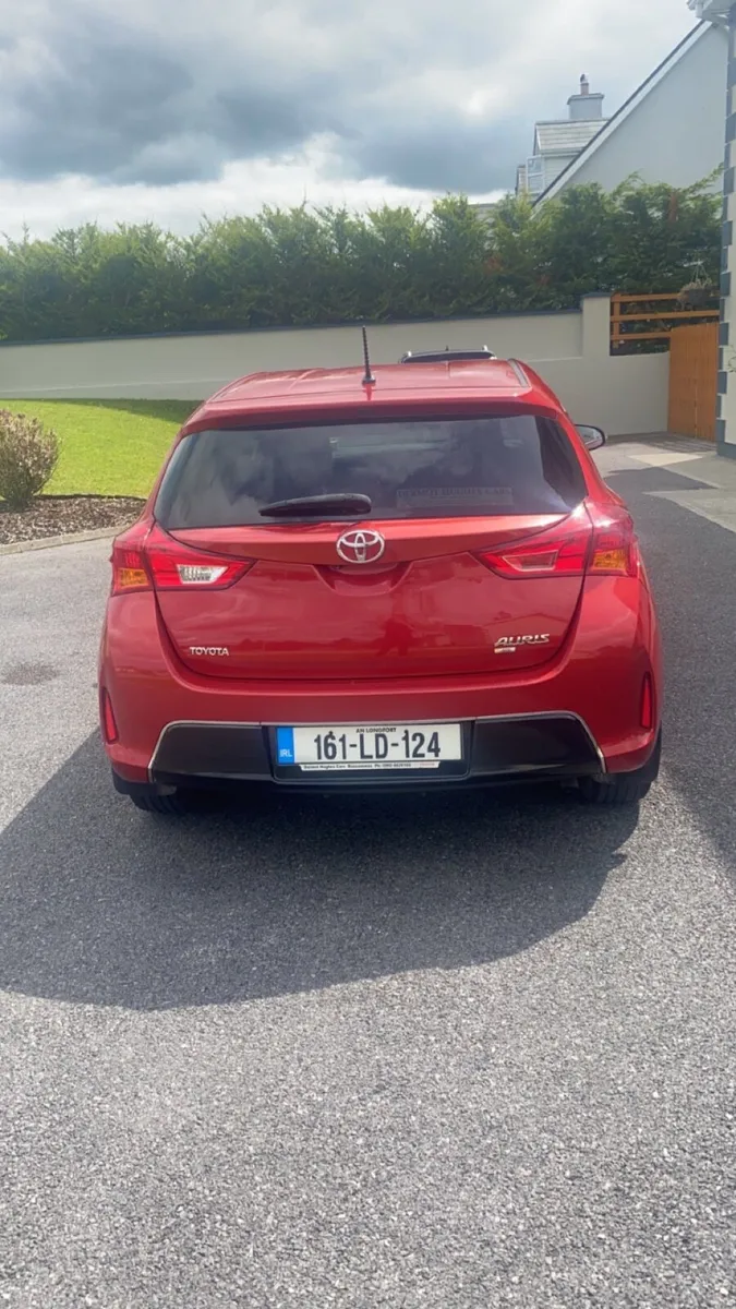 Toyota Auris 2016 - Image 4