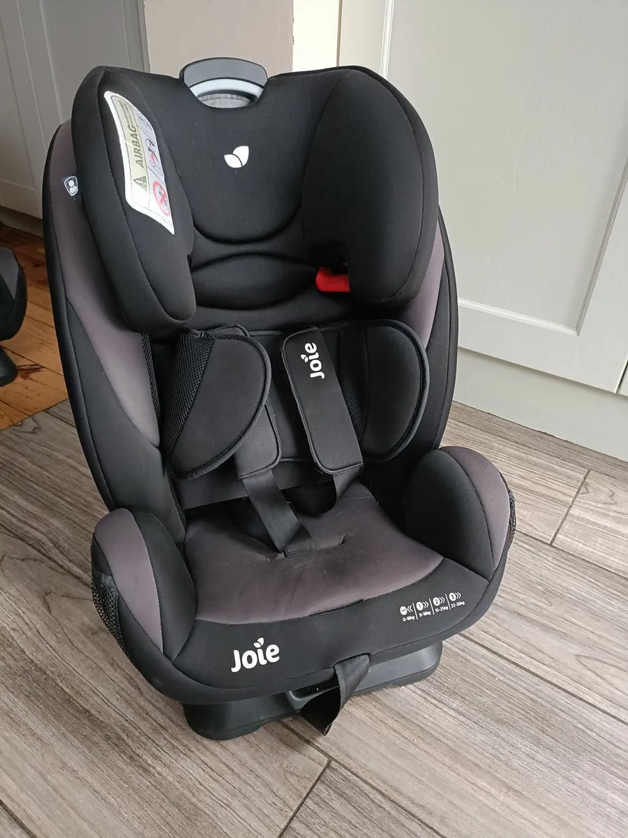 2 x  Joie front / rear facing group 0 to 3 Seats - Image 1