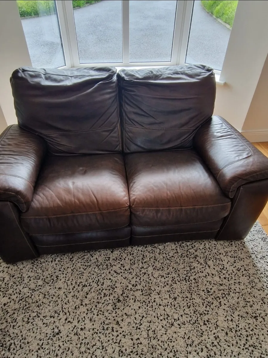 Couch - Image 2