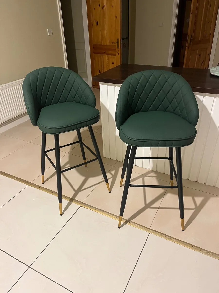 2 Bar stools sold together - Image 2