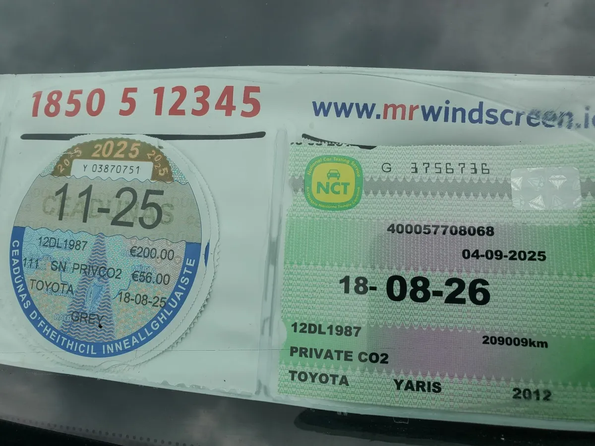 2012 Toyota Yaris 1.0 petrol - Image 2