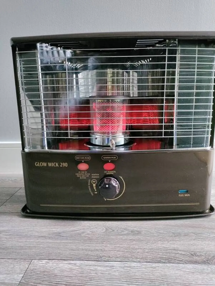 Tozane fuelled heater GLO WICK 290 - Image 2