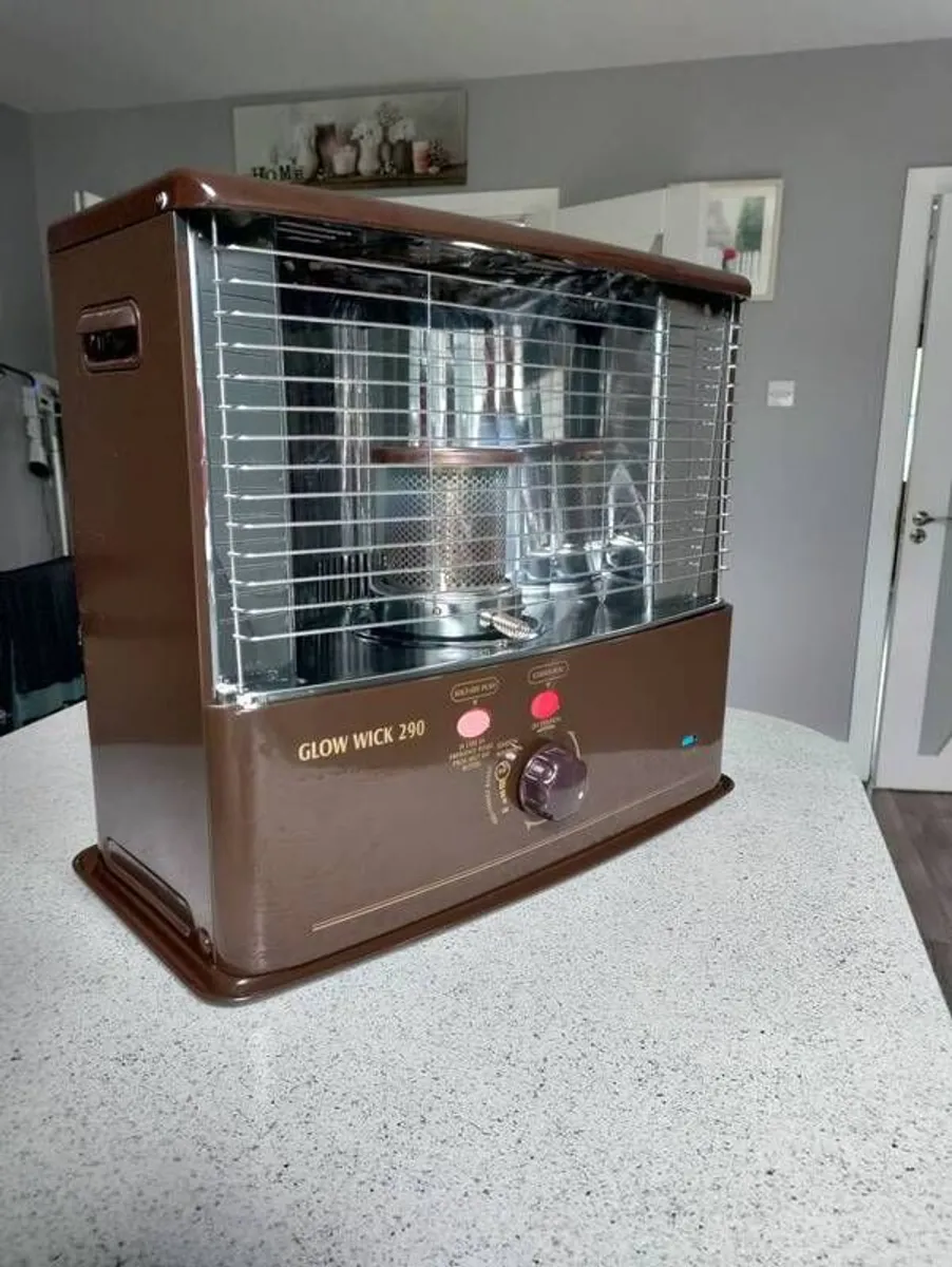 Tozane fuelled heater GLO WICK 290 - Image 4