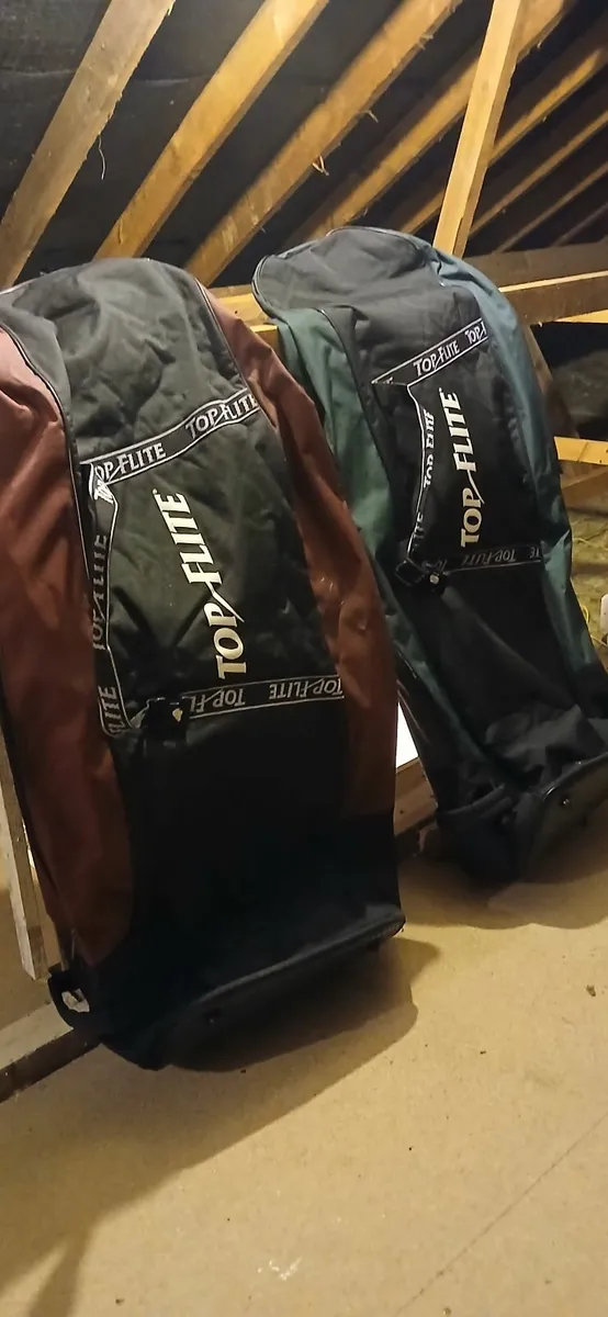 Golf travel bags - Image 1