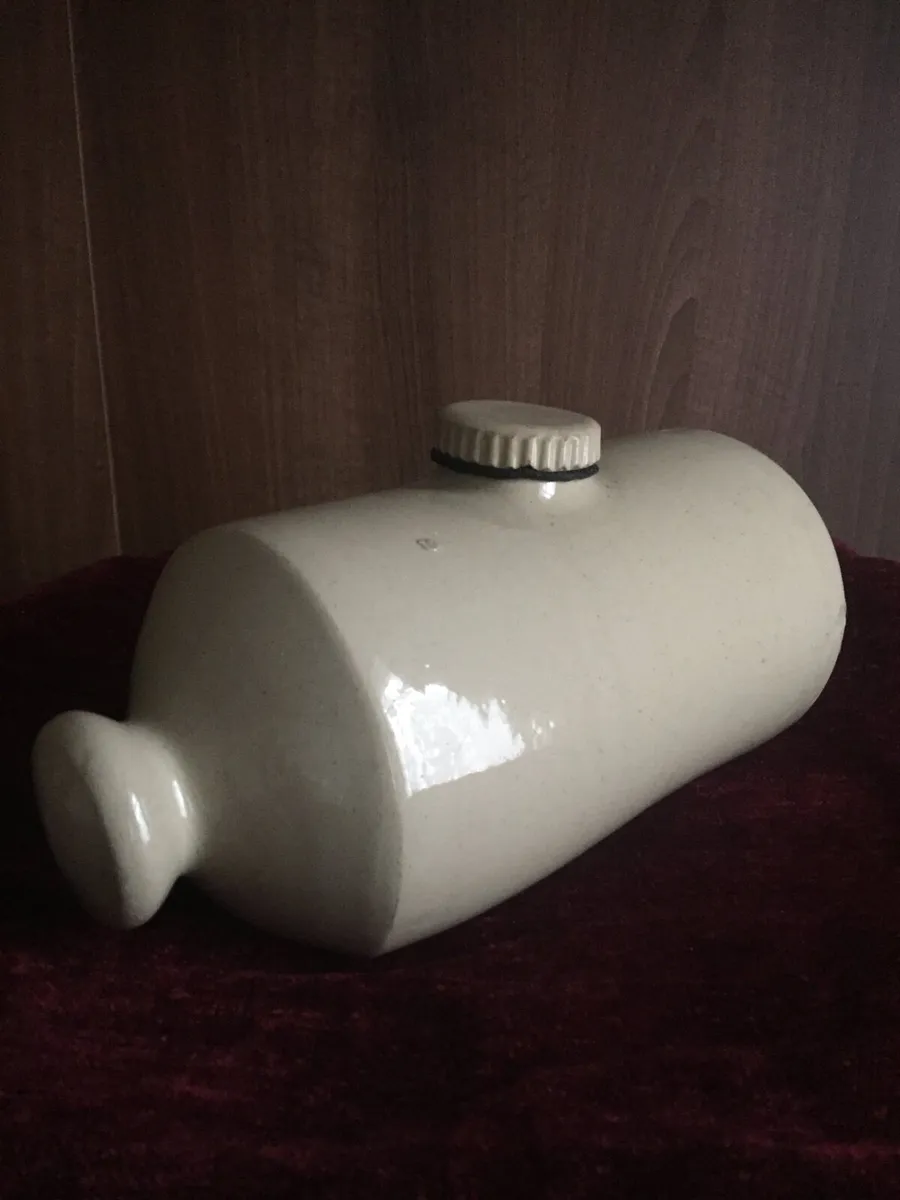 Vintage ware bed warmer. - Image 2