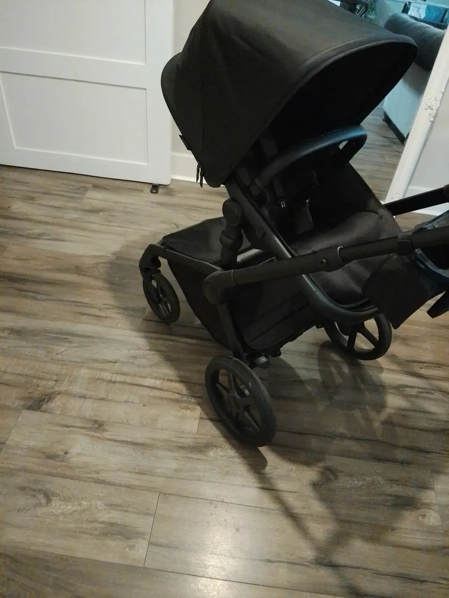 Bugaboo fox noir 5 limited edition - Image 2