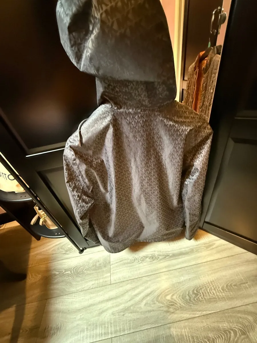 Jacket - Image 2