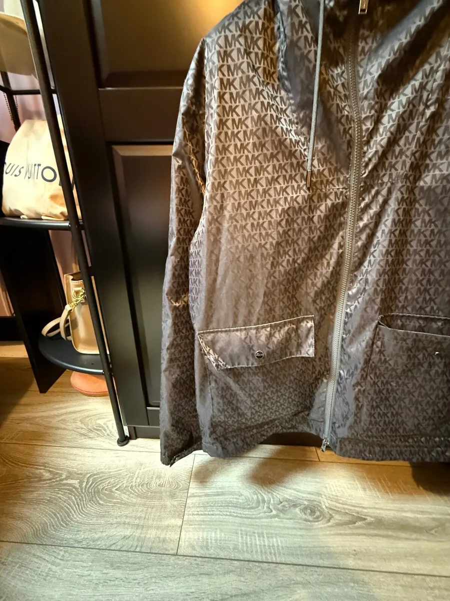 Jacket - Image 4