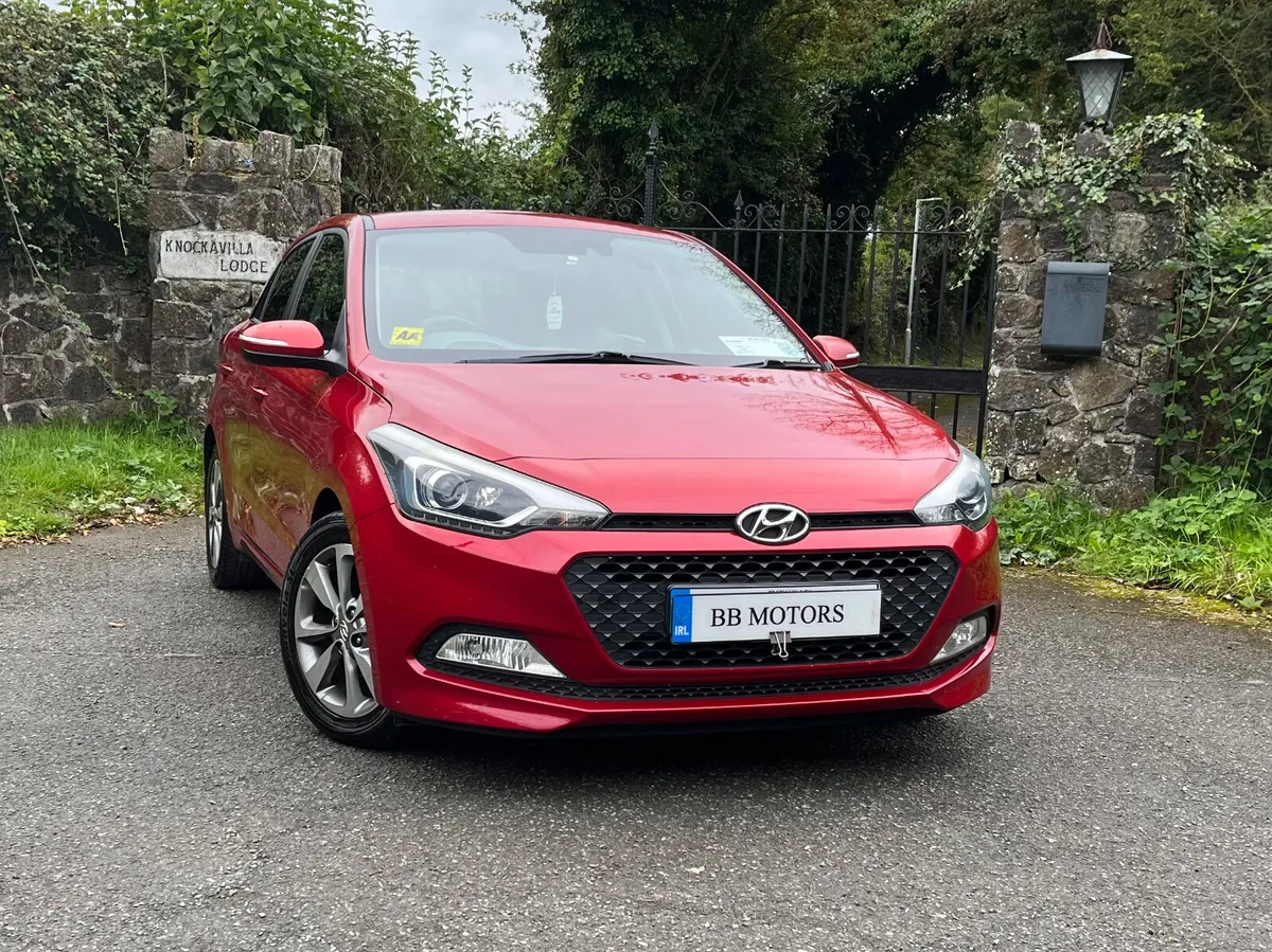 Hyundai i20 1.2 Deluxe - Image 4