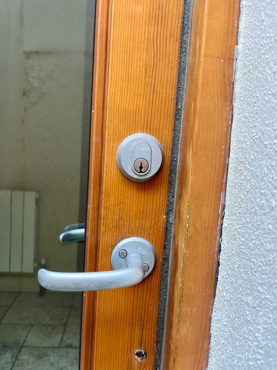 External Door - Image 3
