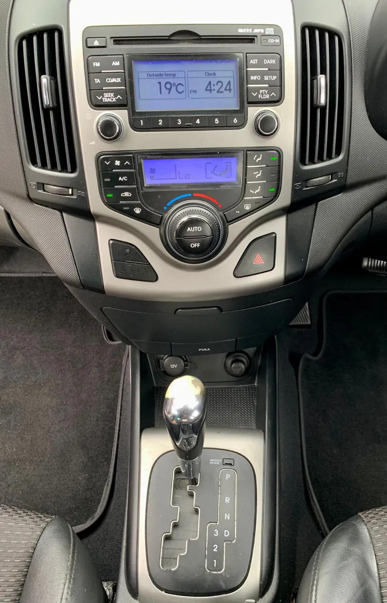 Hyundai i30 2008 1.6 CRDI Automatic nct 12/25 tax - Image 2