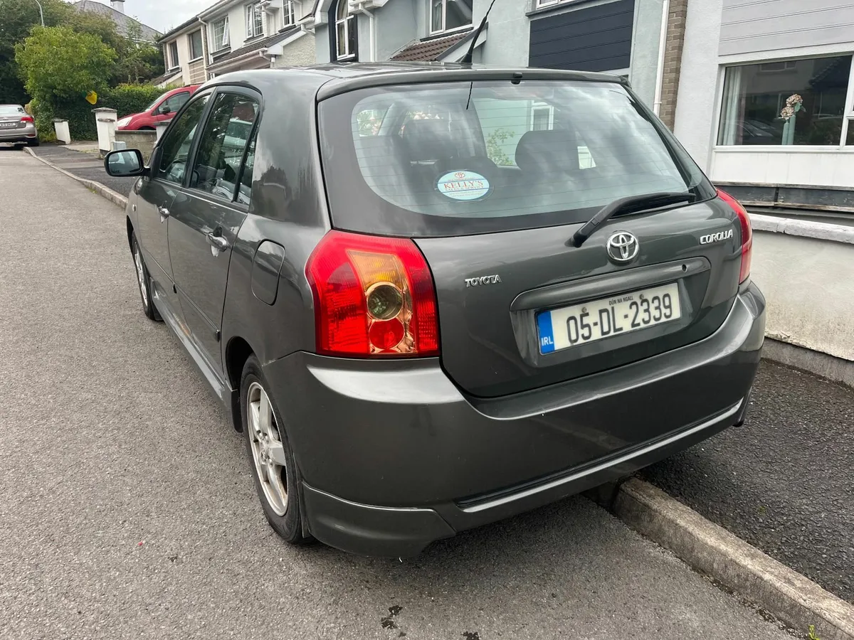 Toyota Corolla 2005 - Image 4