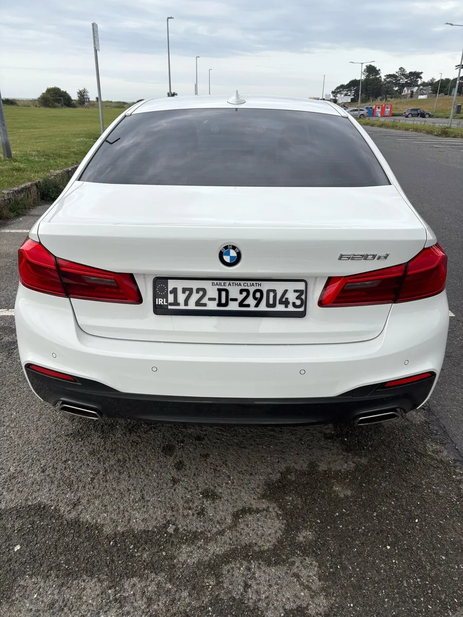 Car - Image 4