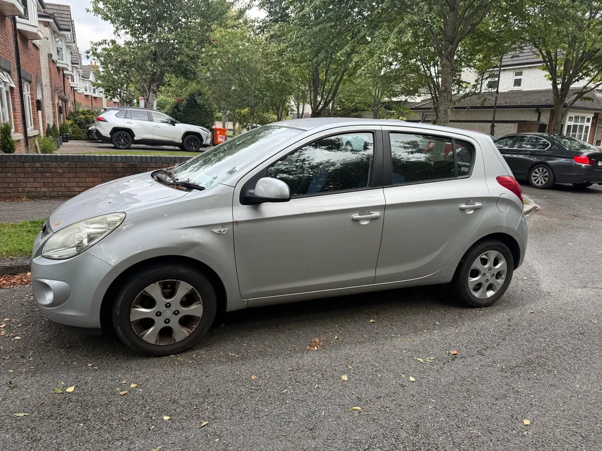 Hyundai i20 - Image 4