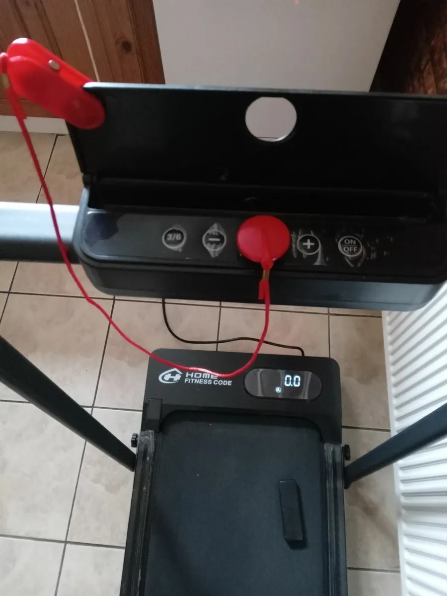 Treadmill - Image 2