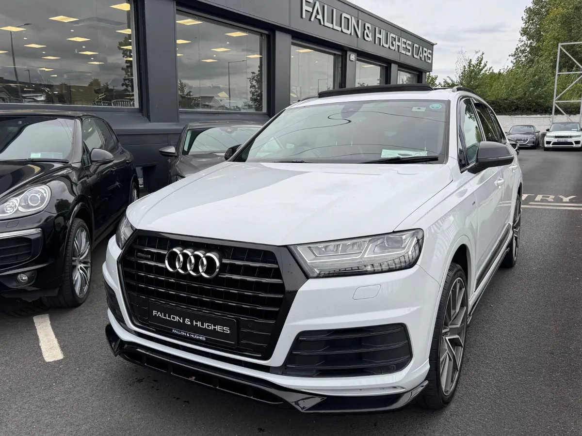 Audi Q7 3.0 S LINE 272BHP SUNROOF // 7 SEATER - Image 1