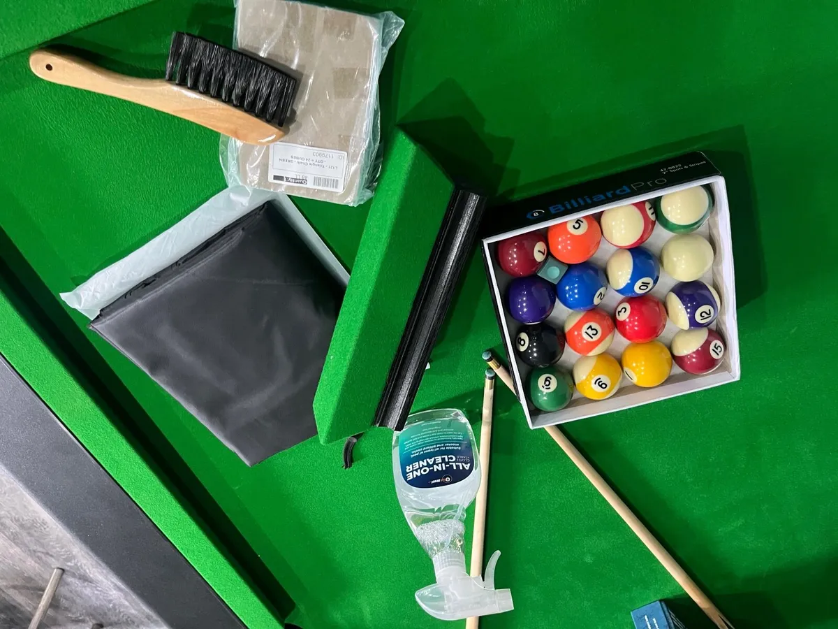 New 7x4ft Black Pool Table - Slate Bed,Green Cloth - Image 2
