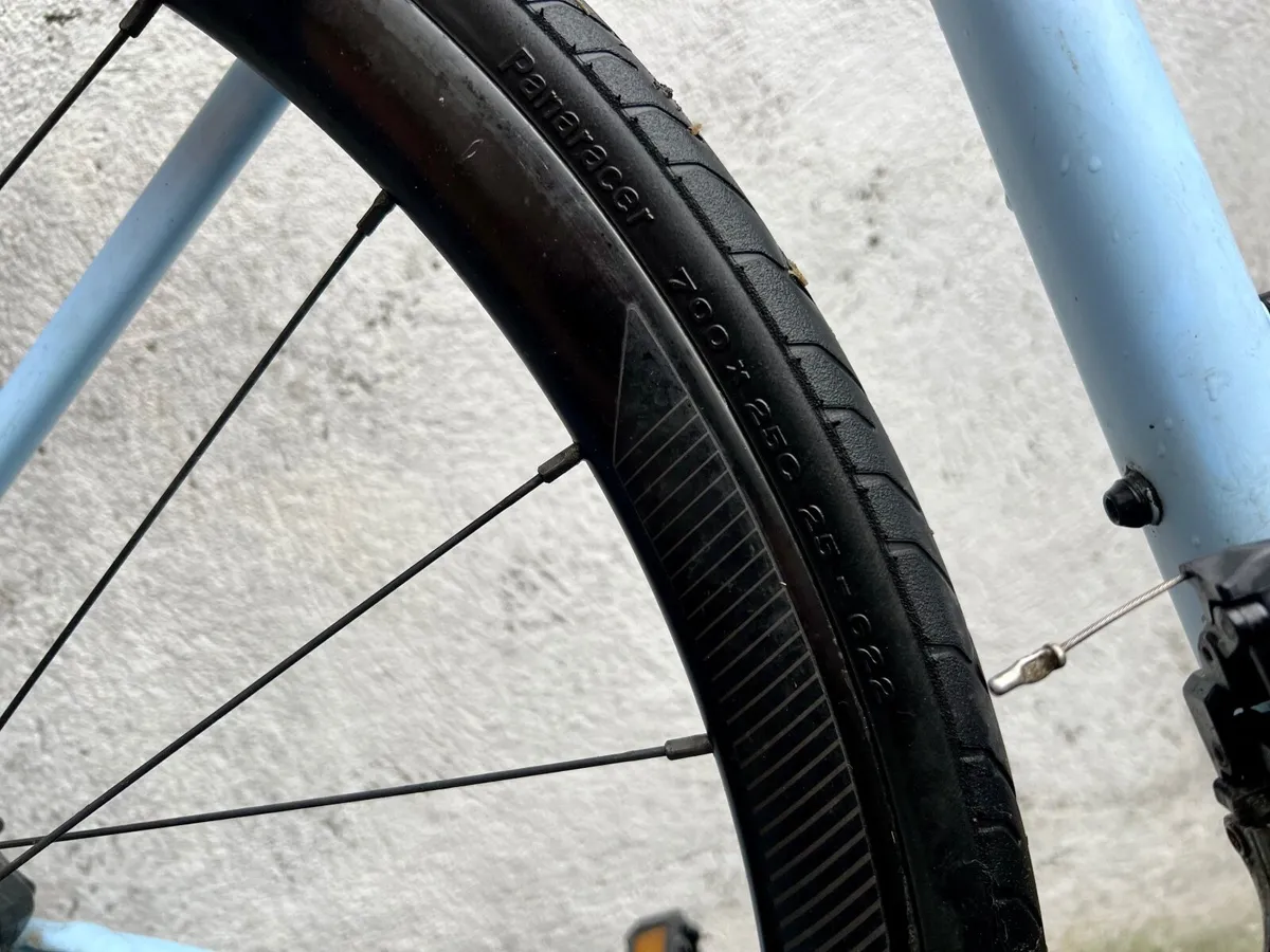 Liv Thrive Flat Bar Road Bike - Image 4