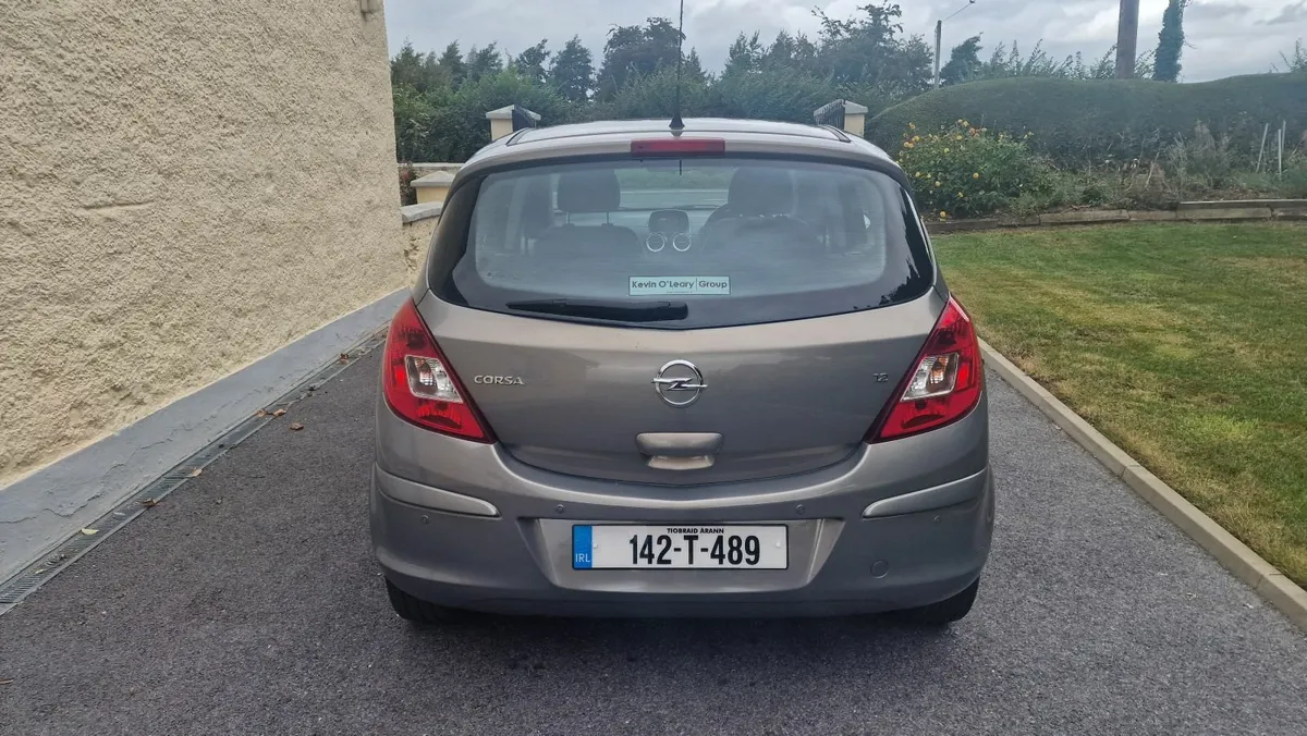 Opel Corsa 2014 - Image 2