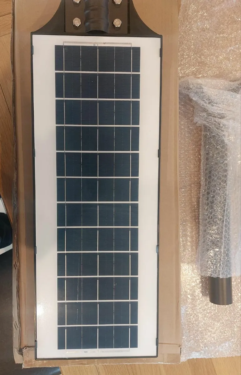 500 W LED Solar Street Light ..Free Delivery - Image 4