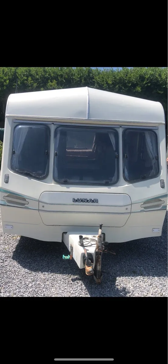 5 berth lunar caravan - Image 2