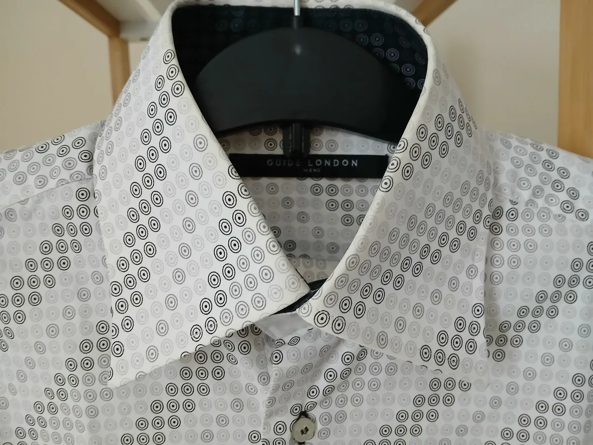 Shirt - Guide London - Image 2