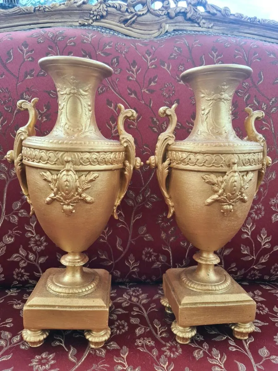 1920s Art Deco large gilt urns POSTAGEAVAILABLE - Image 1