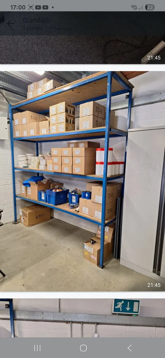 FREE. Office furniture. - Image 3