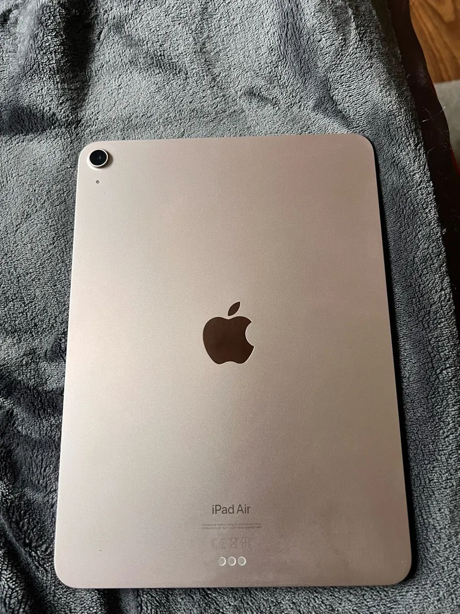 iPad Air 5th gen - Image 2