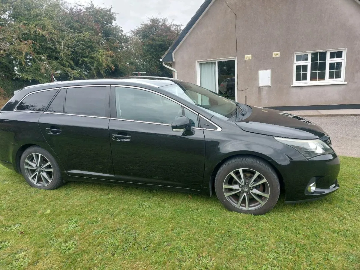 Toyota Avensis D4D Tourer - Image 2