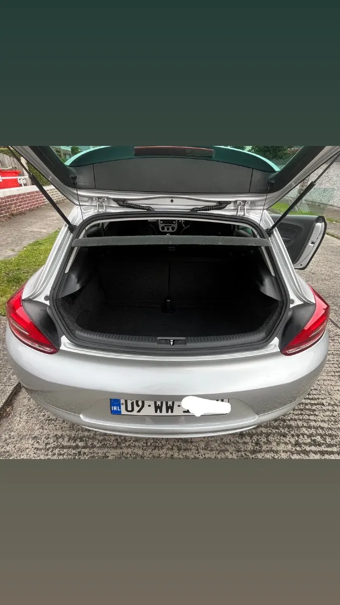 Volkswagen Scirocco 2009 - Image 3