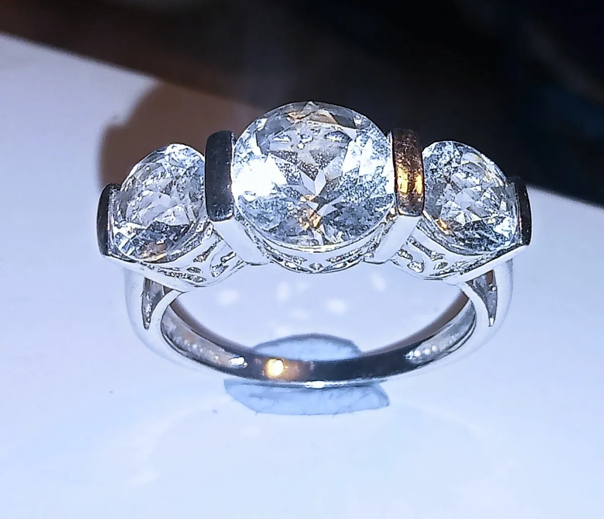 Beautiful Trilogy Ring - Image 1