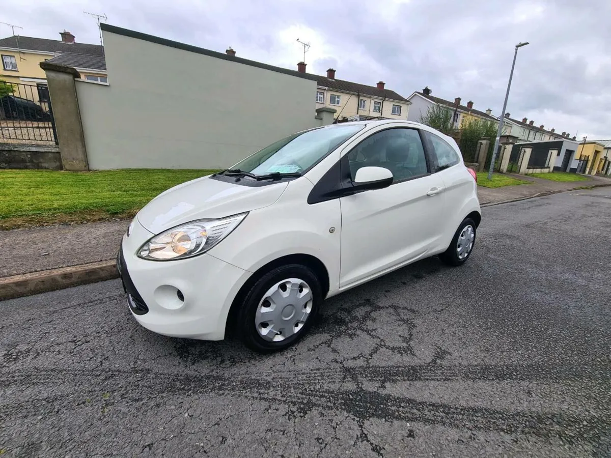 Car - Image 1