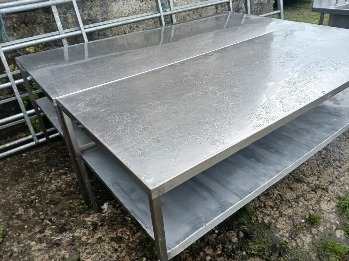 Commercial tabkes  lot of (2)...delivered - Image 3