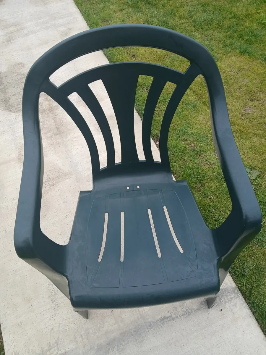 Plastic chairs - Image 1