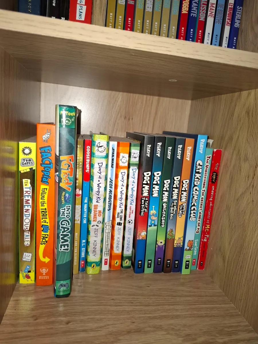 Children's books - Image 1