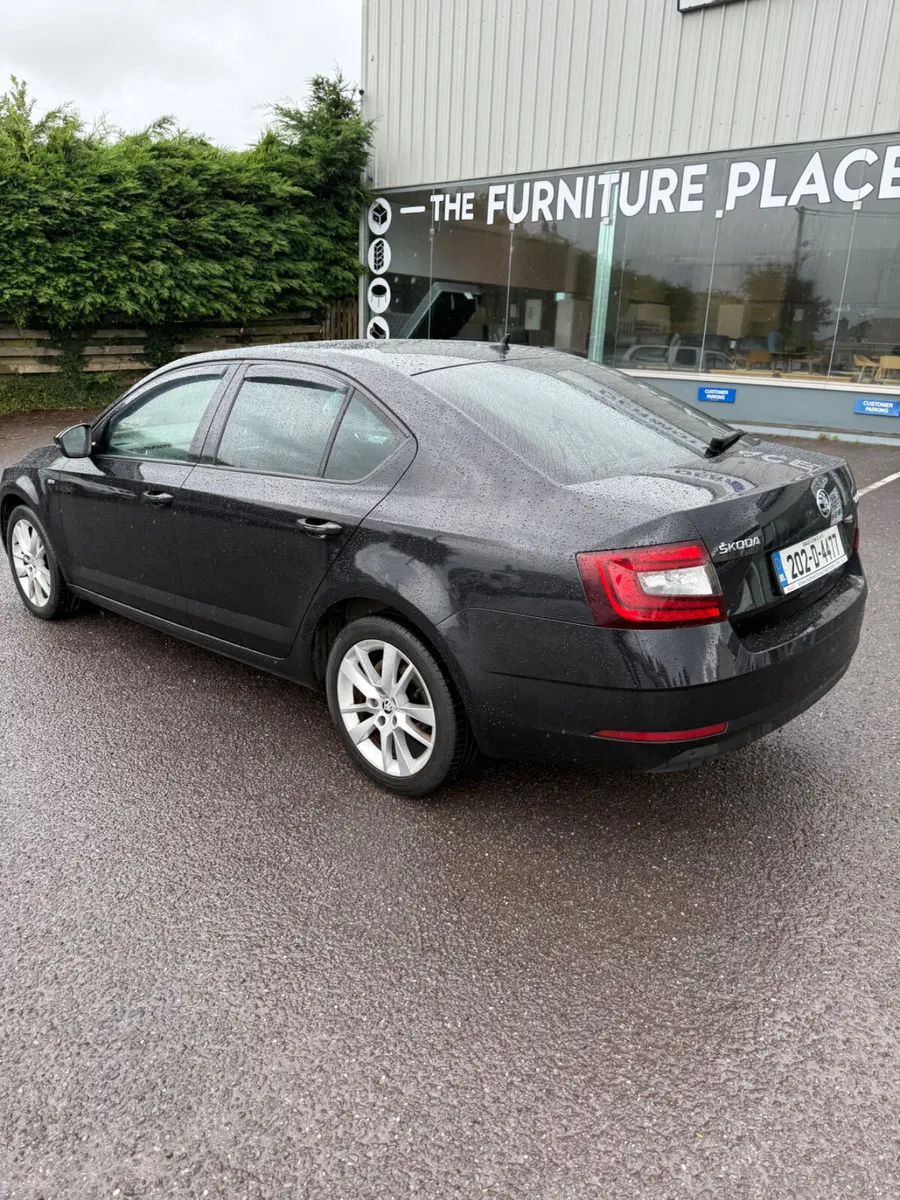 Skoda Octavia 2020 - Image 2