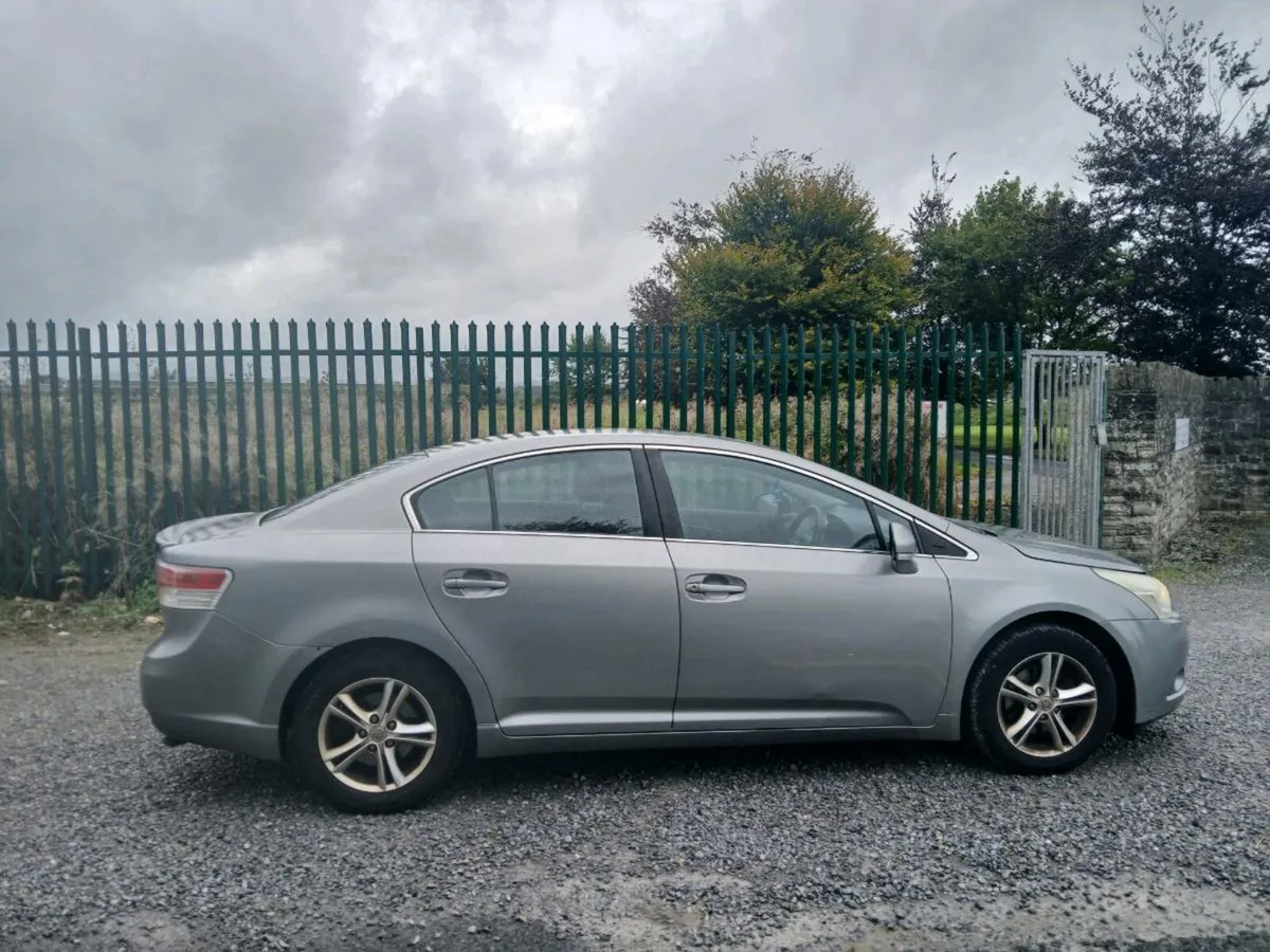 Toyota avensis 2012 12months NCT and taxed Oct - Image 2