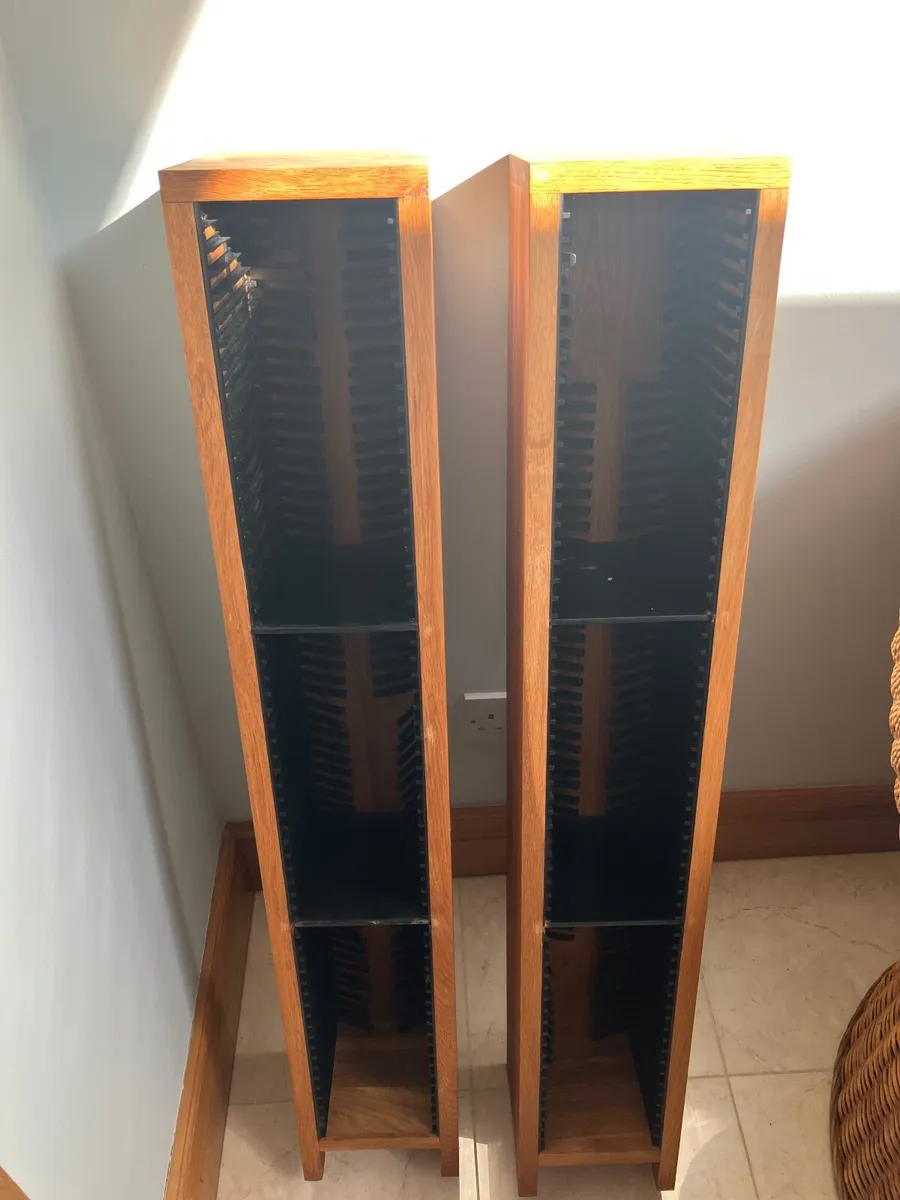 Cd holder - Image 1