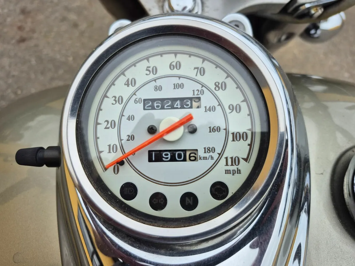 Yamaha V Star Classic - Image 2