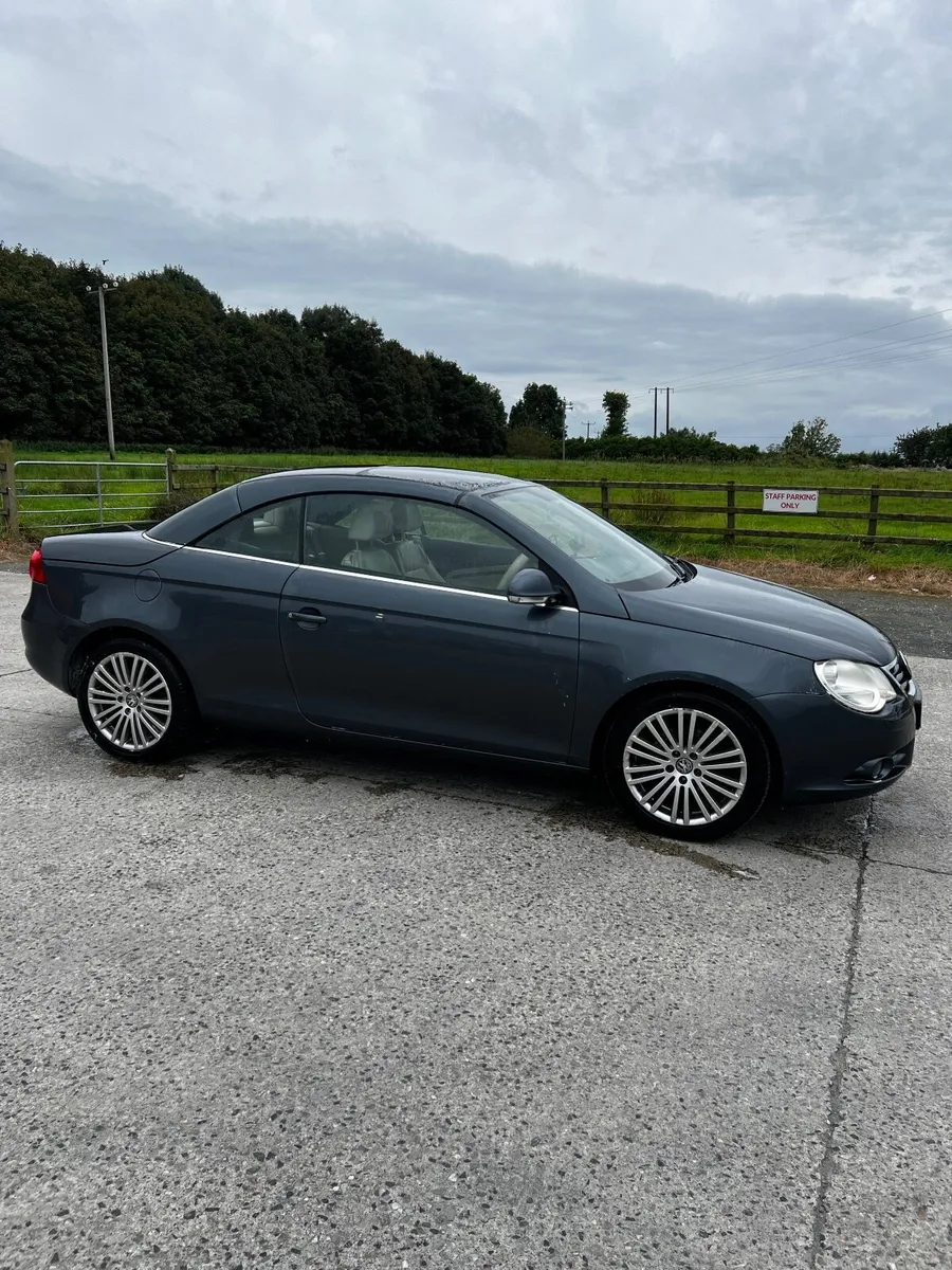 Volkswagen Eos 2008 - Image 2