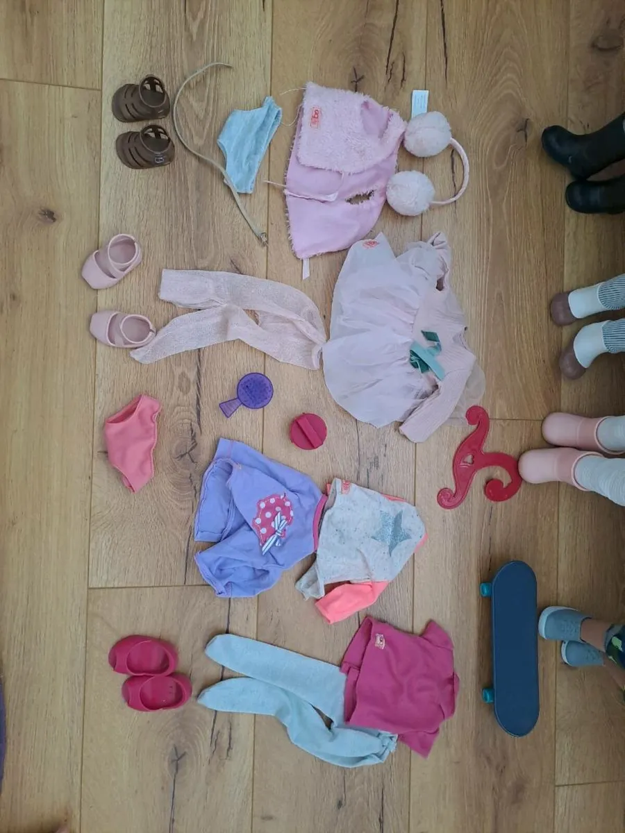 Our generation dolls plus accessories - Image 2
