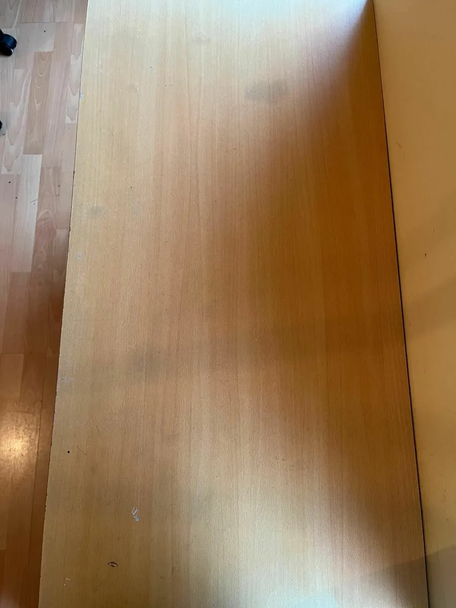 Office desk and office chair - Image 4