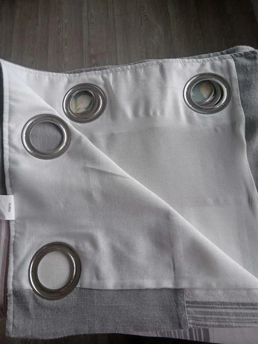 Curtains and duvet set - Image 4