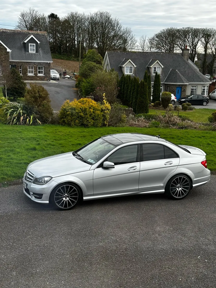 Mercedes-Benz C250 AMG line 2013 - Image 4