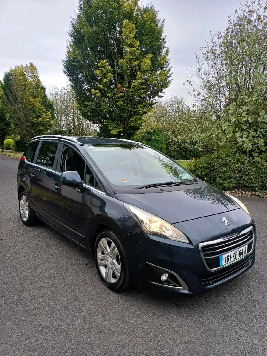 PEUGEOT 5008 2016 7 SEATER - Image 1