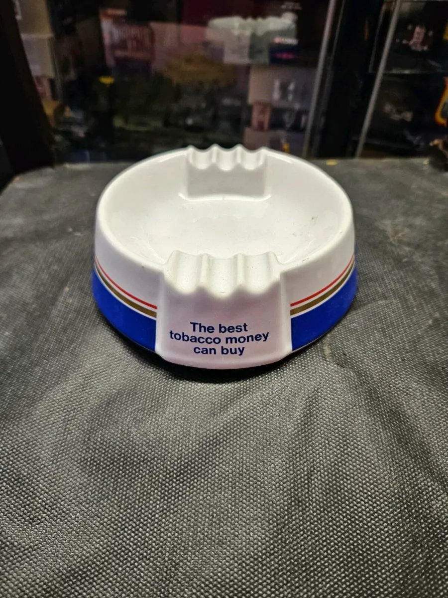 Rothmans Ashtray - Image 4