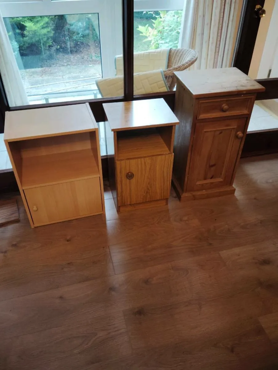 Lockers - Image 1